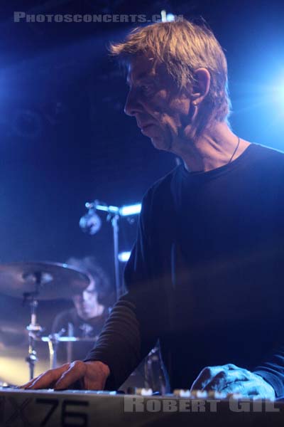 THE YOUNG GODS - 2010-12-07 - PARIS - La Maroquinerie - Alain Monod - Bernard Trontin